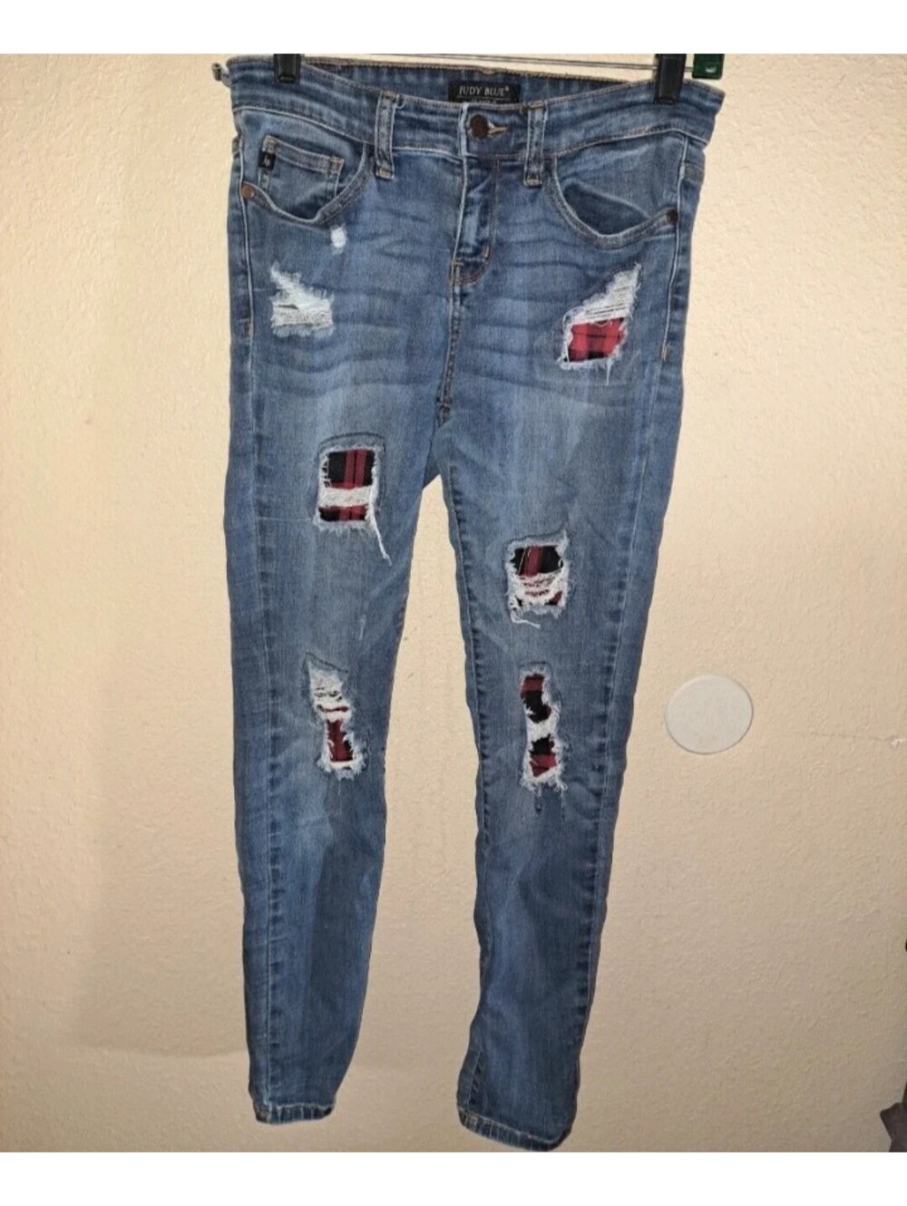 Judy Blue Buffalo Plaid Distressed Skinny Jeans